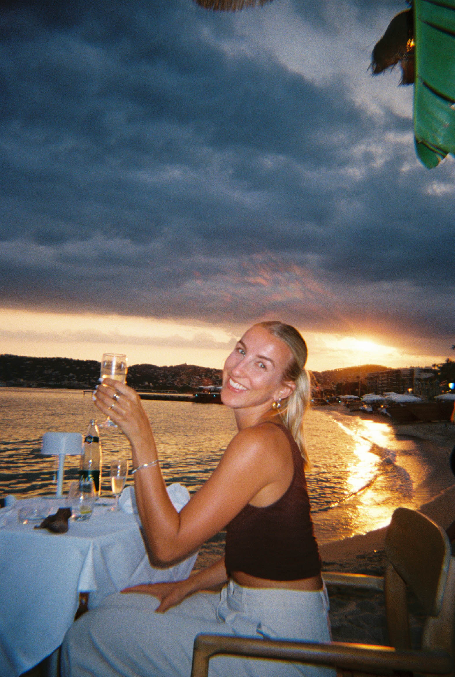 RO-BUNDLE / FRAME + FILM